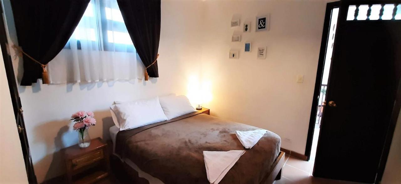Villa Del Prado Medellin Ngoại thất bức ảnh