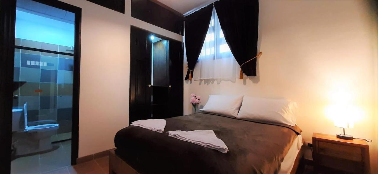 Villa Del Prado Medellin Ngoại thất bức ảnh